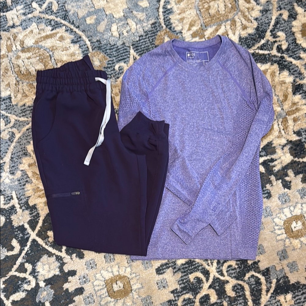 Figs Scrub Plum/Purple Long Sleeve Under scrub and Joggers Set XS & S/P